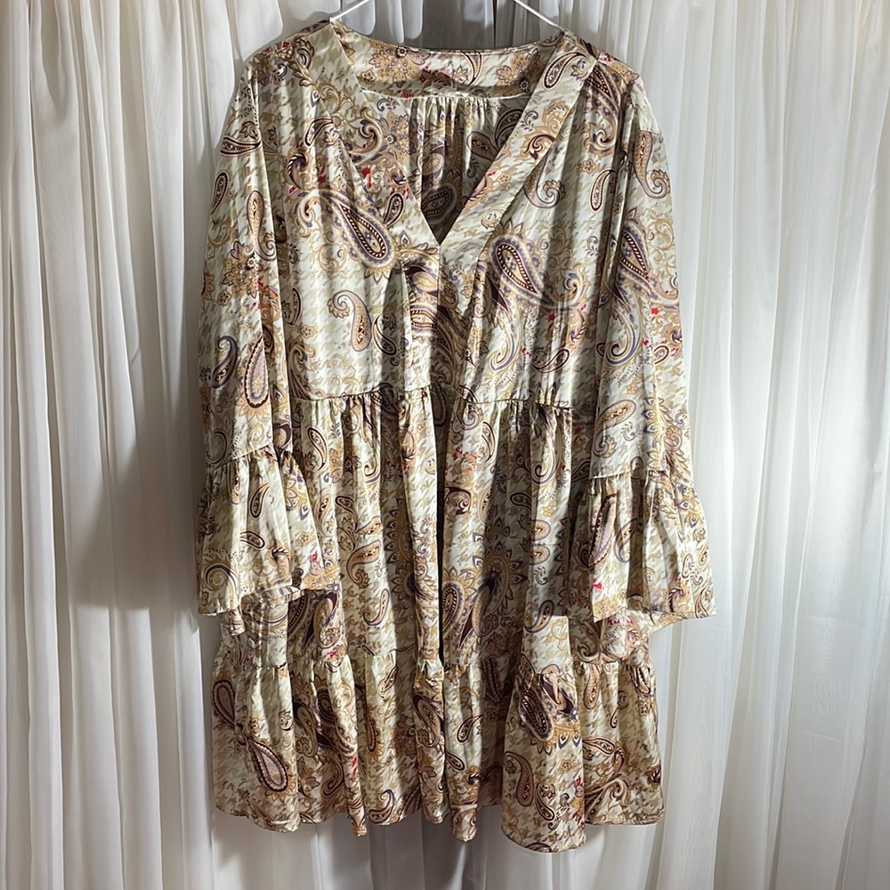 Entro Dress - Size 1X - soft silk material!